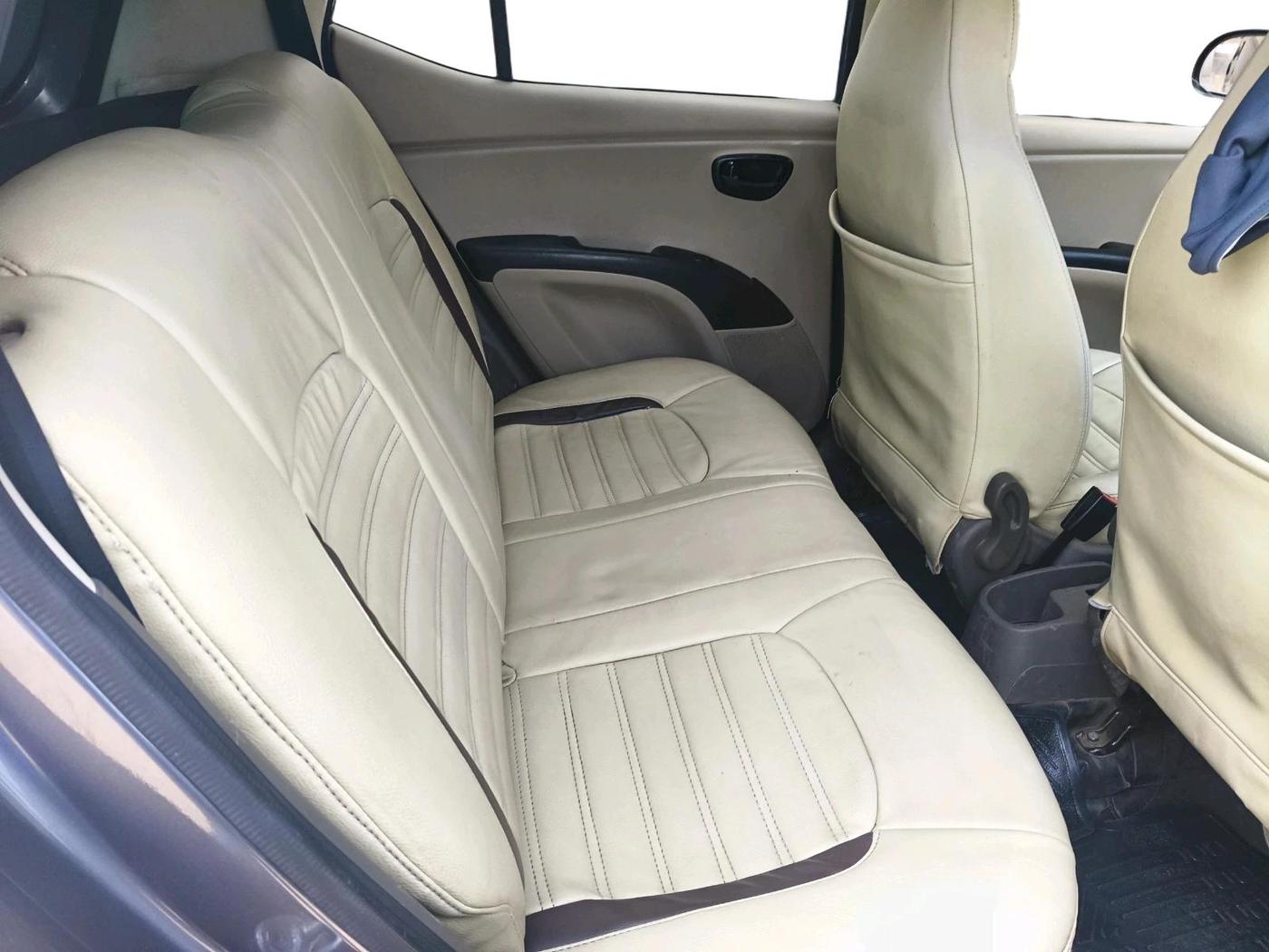 2016 Hyundai i10 MAGNA 1.1, CNG, Manual, 68,425 km, interior
