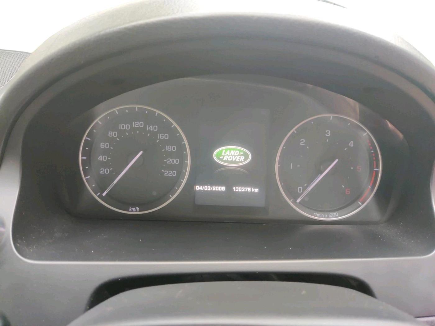 2013 Landrover Freelander 2 TD4 SE, Diesel, Automatic, 1,30,375 km, interior