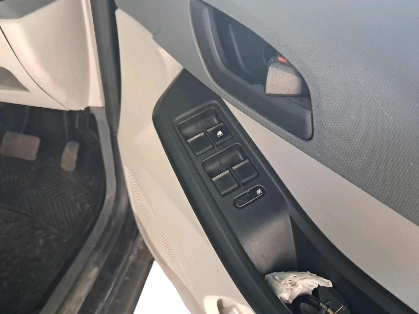 2025 Tata Tiago XTA CNG , CNG, Automatic, 12,262 km, interior