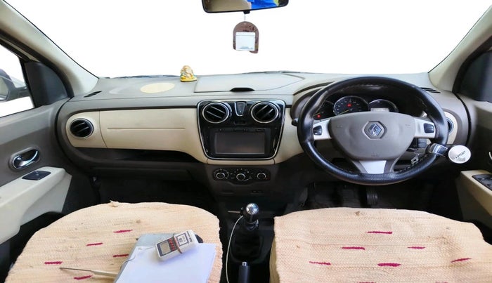 2016 Renault Lodgy 110 PS RXZ, Diesel, Manual, 1,75,379 km, interior