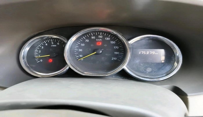 2016 Renault Lodgy 110 PS RXZ, Diesel, Manual, 1,75,379 km, interior