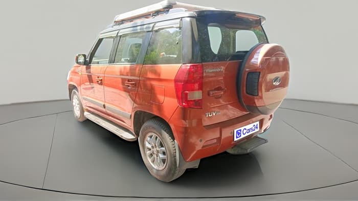 2016 Mahindra TUV300 T8 AMT, Diesel, Automatic, 65,112 km, exterior