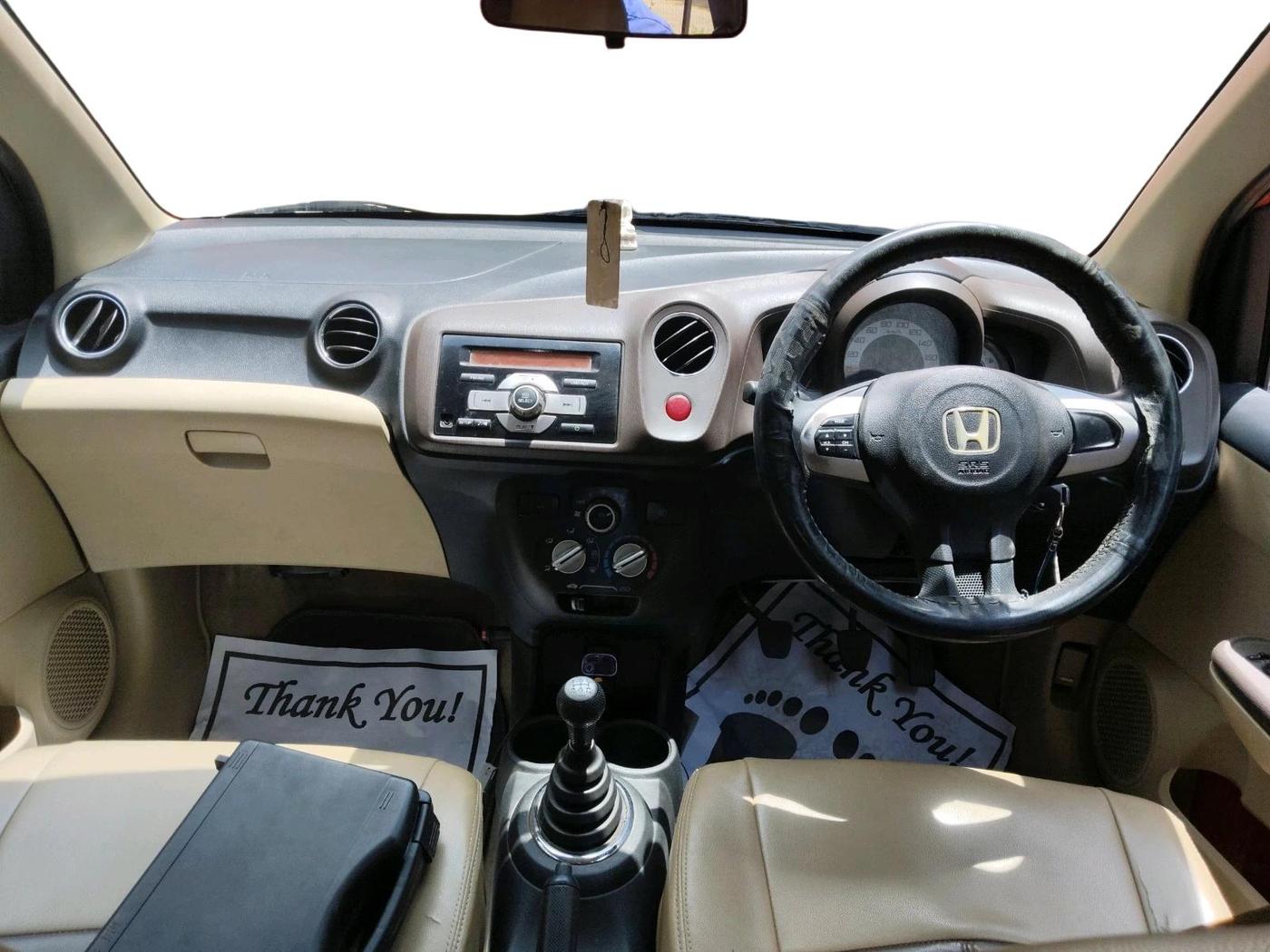 2012 Honda Brio V MT, Petrol, Manual, 1,00,565 km, interior
