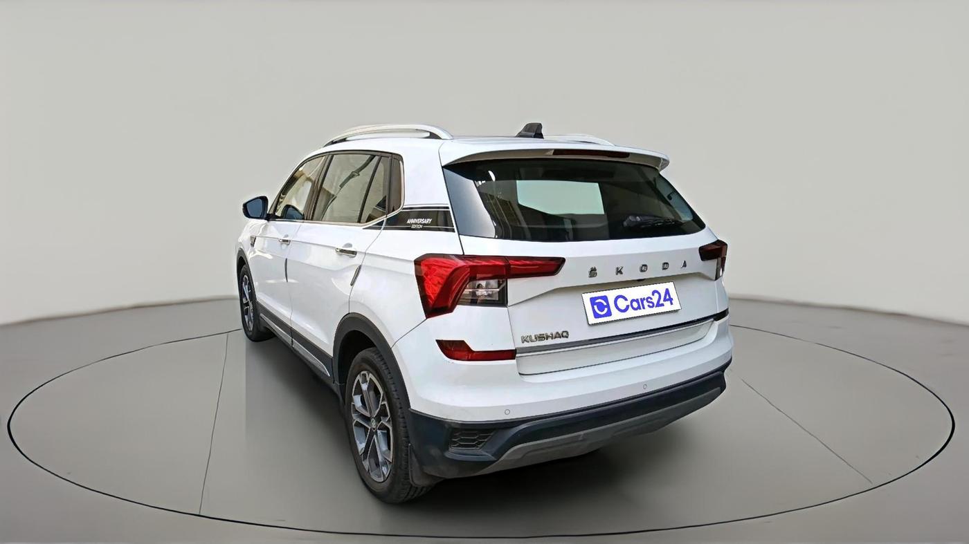 2022 Skoda KUSHAQ STYLE 1.0L TSI AT (6 AIRBAGS), Petrol, Automatic, 40,954 km, exterior