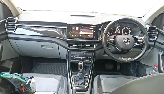 2022 Skoda KUSHAQ STYLE 1.0L TSI AT (6 AIRBAGS), Petrol, Automatic, 40,954 km, interior