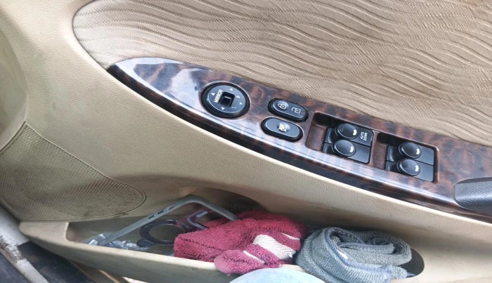 2011 Hyundai Verna FLUIDIC 1.6 VTVT EX, Petrol, Manual, 65,298 km, interior