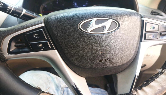 2011 Hyundai Verna FLUIDIC 1.6 VTVT EX, Petrol, Manual, 65,298 km, interior