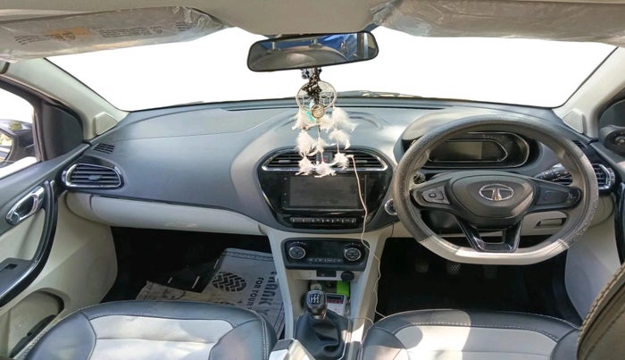 2022 Tata TIGOR XZ PLUS CNG, CNG, Manual, 42,183 km, interior