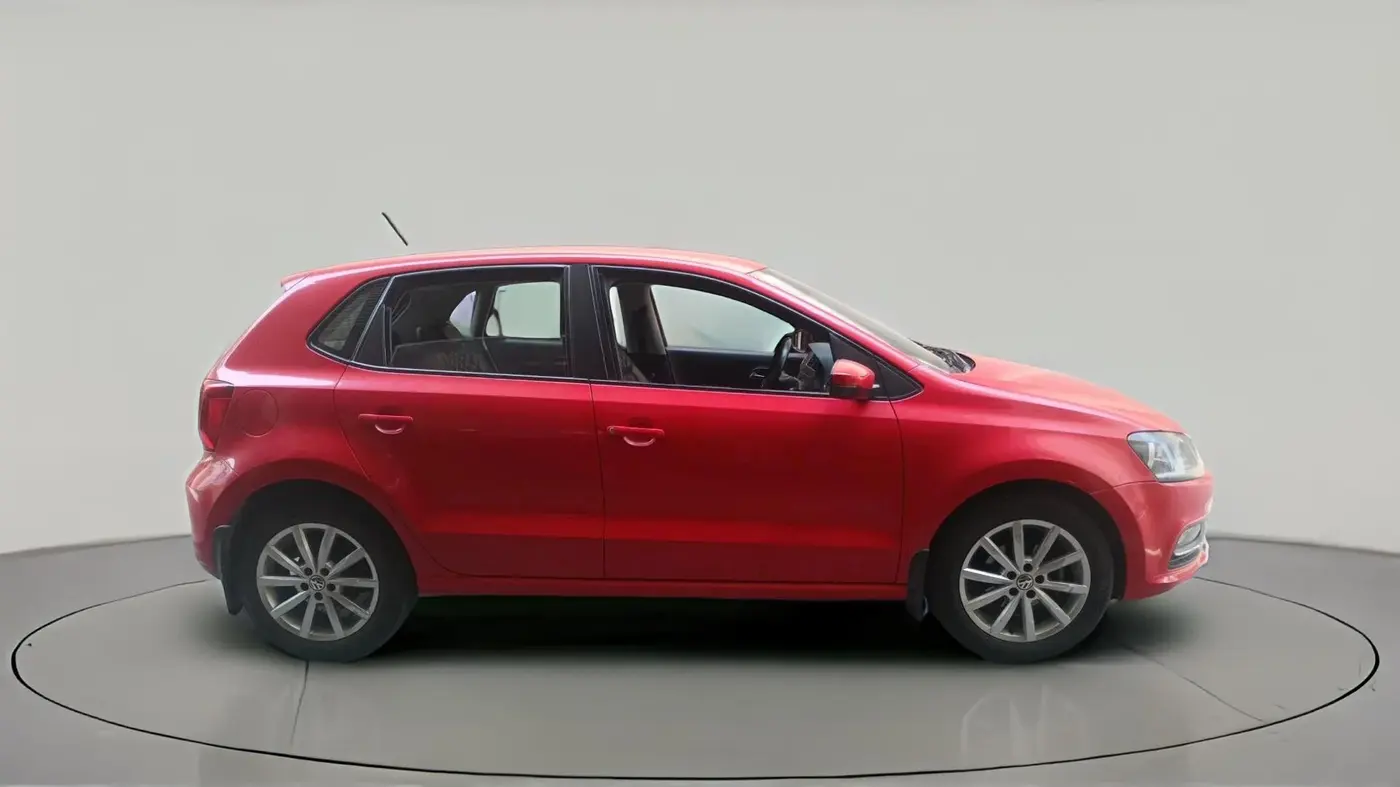 2018 Volkswagen Polo HIGHLINE PLUS 1.0 16 ALLOY, Petrol, Manual, 1,06,356 km, exterior