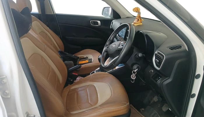 2021 Hyundai VENUE SX 1.0 TURBO, Petrol, Manual, 81,165 km, interior