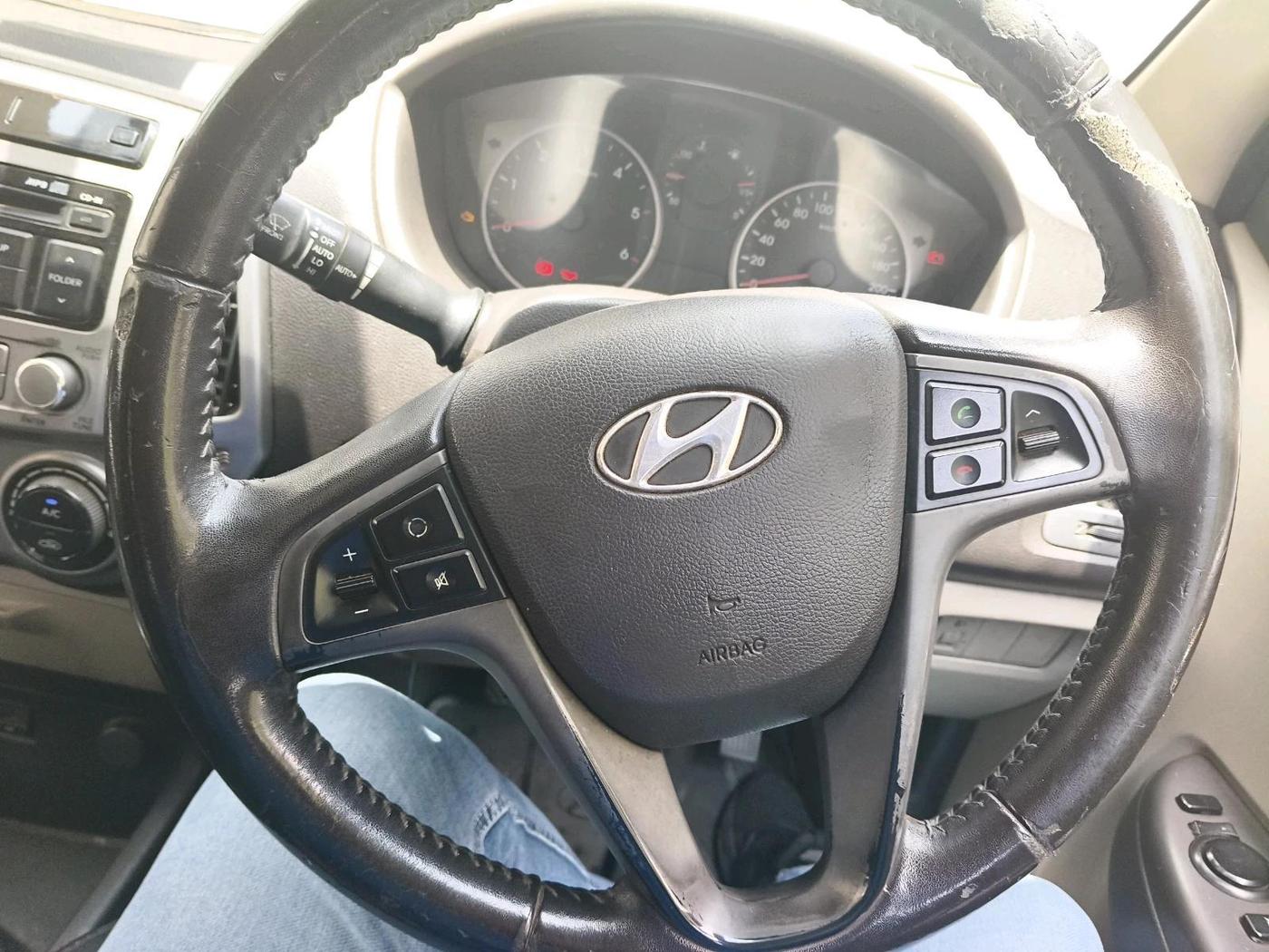 2012 Hyundai i20 SPORTZ 1.4 CRDI, Diesel, Manual, 1,46,299 km, interior