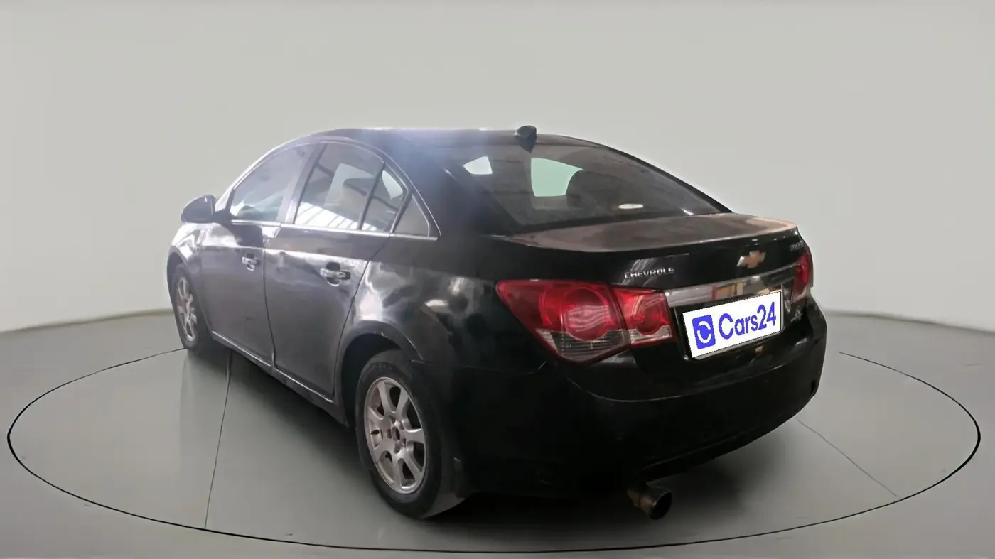 2011 Chevrolet Cruze LTZ, Diesel, Manual, 1,35,542 km, exterior