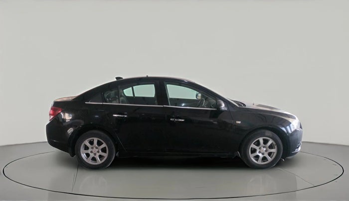 2011 Chevrolet Cruze LTZ, Diesel, Manual, 1,35,542 km, exterior