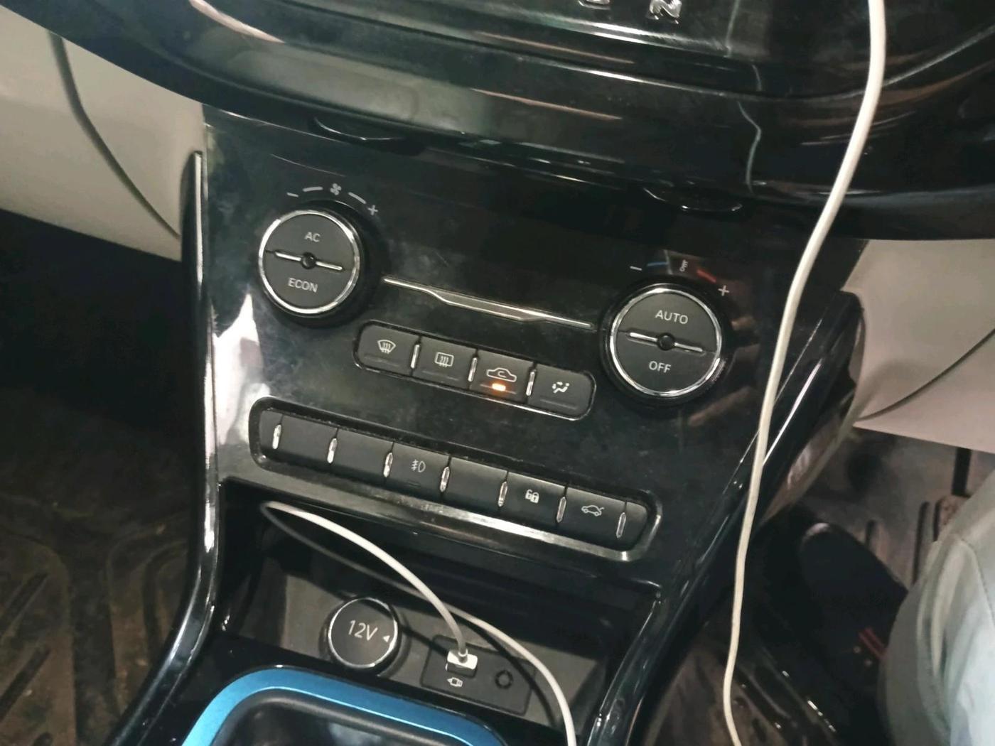 2022 Tata NEXON EV XZ PLUS, Electric, Automatic, 62,504 km, interior