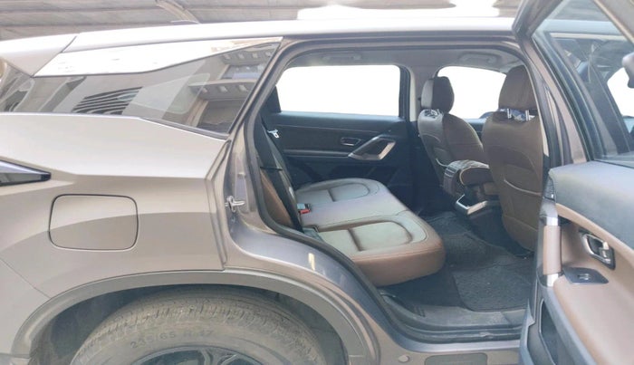 2020 Tata Harrier XZA 2.0L, Diesel, Automatic, 37,073 km, interior