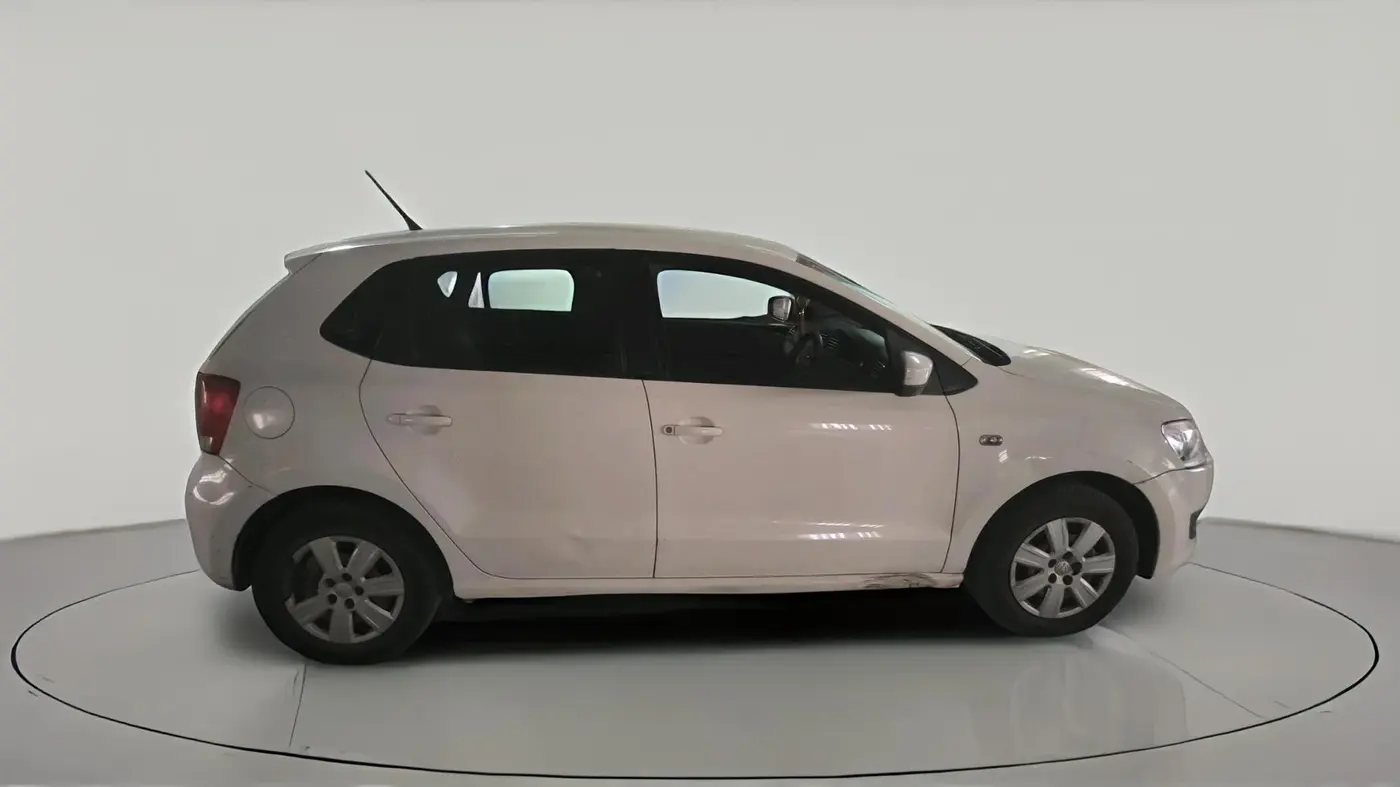 2011 Volkswagen Polo COMFORTLINE 1.2L, Diesel, Manual, 1,84,493 km, exterior