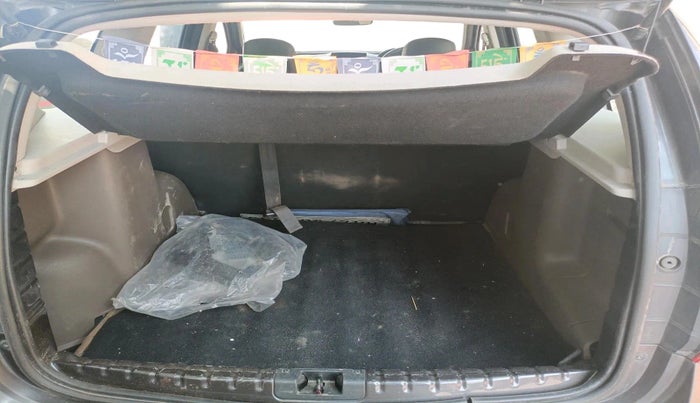 2018 Renault Duster RXL PETROL, Petrol, Manual, 57,313 km, exterior