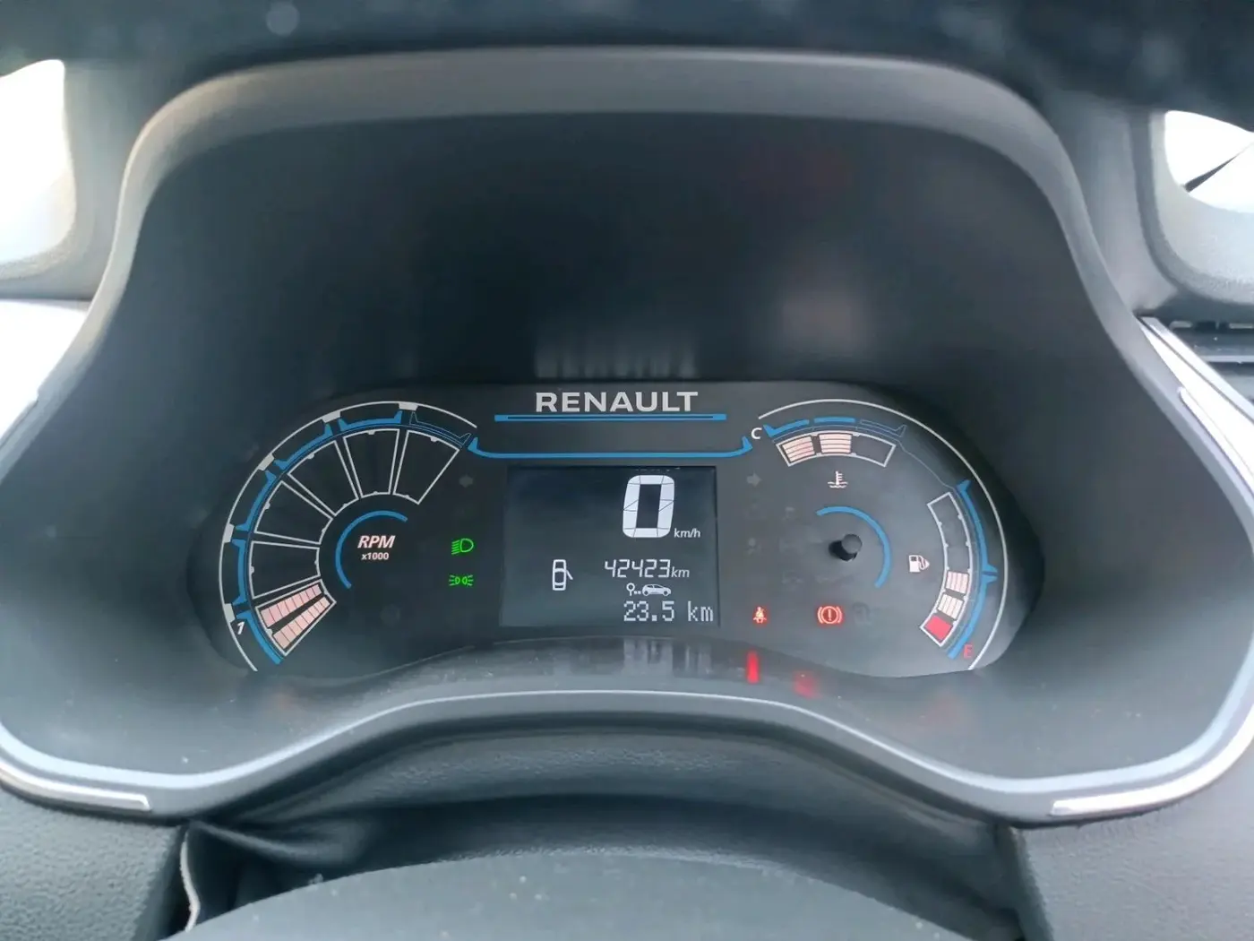 2019 Renault TRIBER RXZ, CNG, Manual, 42,423 km, interior