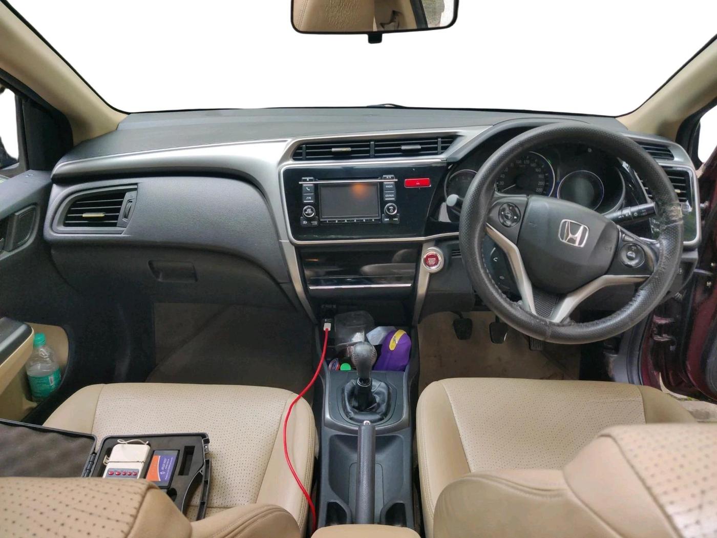 2015 Honda City 1.5L I-DTEC VX, Diesel, Manual, 1,15,411 km, interior