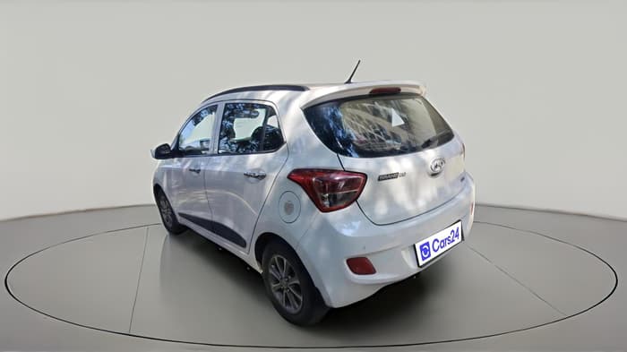 2016 Hyundai Grand i10 ASTA (O) AT 1.2 KAPPA VTVT, Petrol, Automatic, 79,954 km, exterior