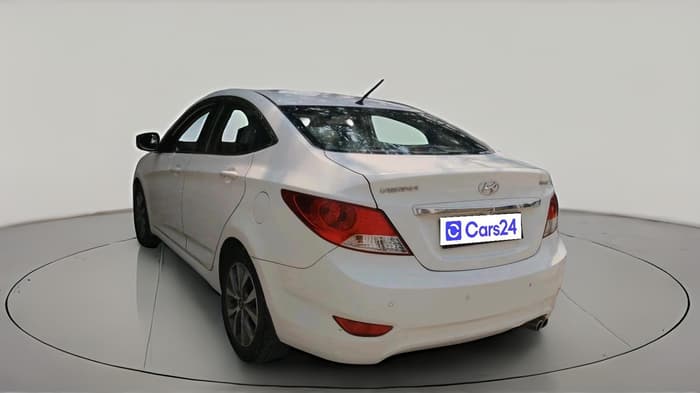 2014 Hyundai Verna FLUIDIC 1.6 VTVT SX, Petrol, Manual, 87,196 km, exterior