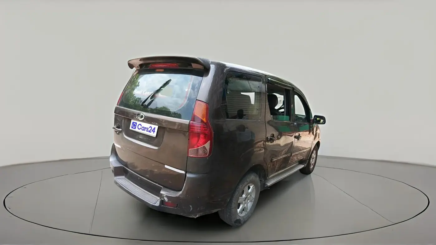 2009 Mahindra Xylo E8 BS III, Diesel, Manual, 1,62,003 km, exterior