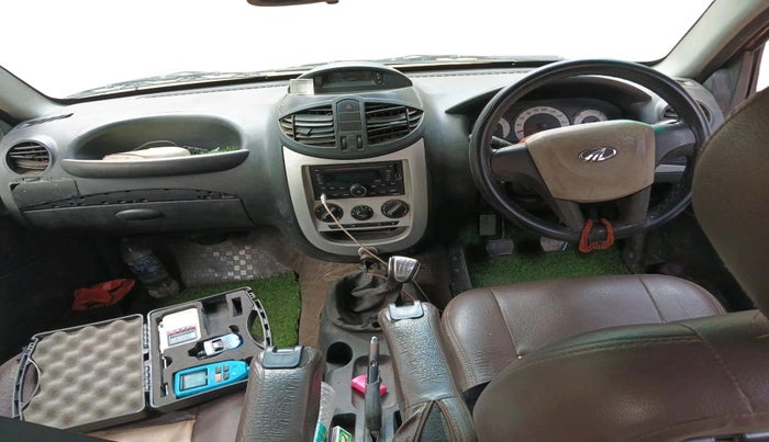 2009 Mahindra Xylo E8 BS III, Diesel, Manual, 1,62,003 km, interior
