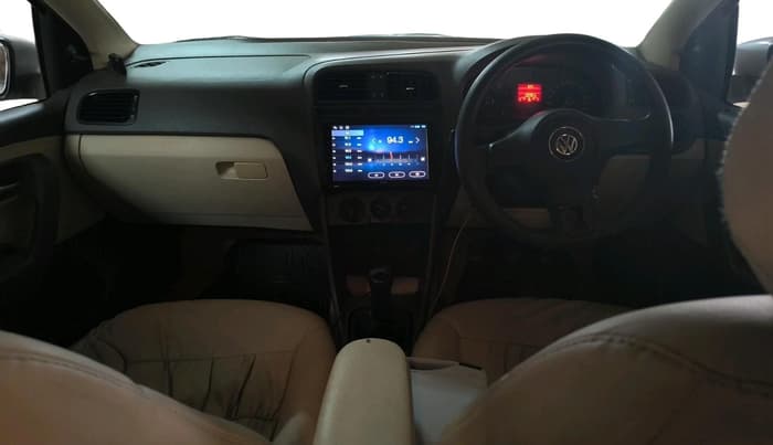 2012 Volkswagen Vento TRENDLINE 1.6, Petrol, Manual, 52,491 km, interior