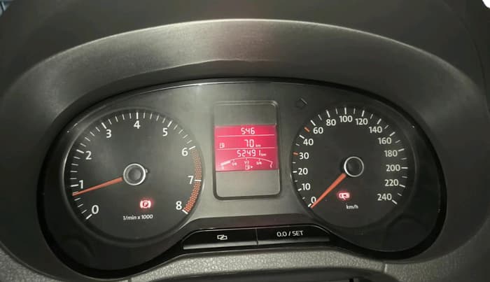 2012 Volkswagen Vento TRENDLINE 1.6, Petrol, Manual, 52,491 km, interior