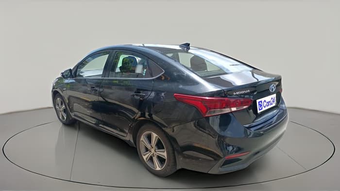2018 Hyundai Verna 1.6 CRDI SX + AT, Diesel, Automatic, 59,575 km, exterior
