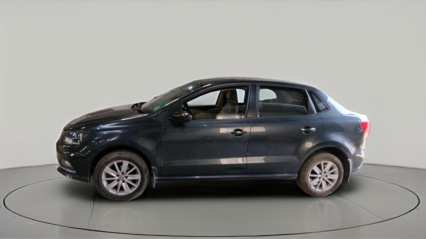 2016 Volkswagen Ameo HIGHLINE1.2L, Petrol, Manual, 93,618 km, exterior