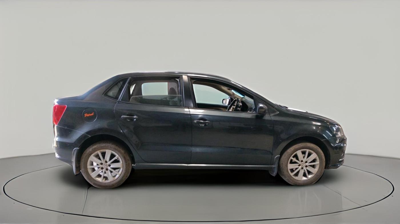 2016 Volkswagen Ameo HIGHLINE1.2L, Petrol, Manual, 93,618 km, exterior
