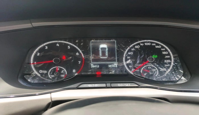 2023 Volkswagen TAIGUN HIGHLINE 1.0 TSI AT, Petrol, Automatic, 28,412 km, interior