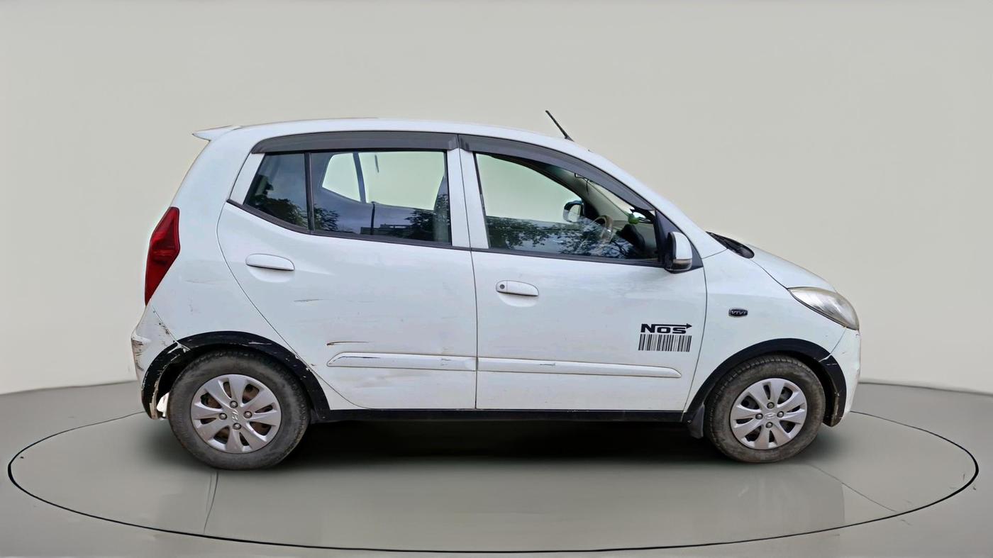 2012 Hyundai i10 SPORTZ 1.2, CNG, Manual, 1,53,329 km, exterior
