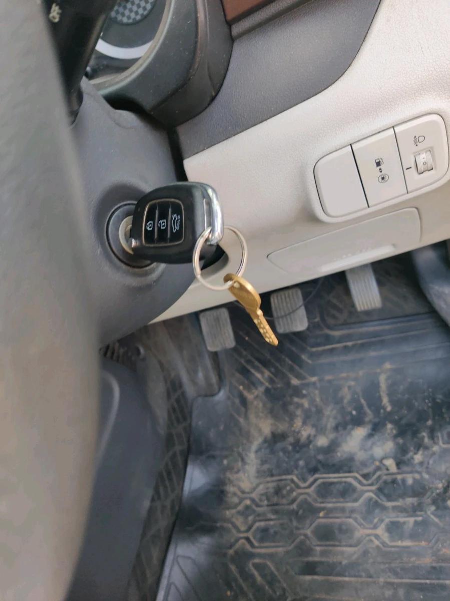 2021 Hyundai AURA S 1.2 CNG, CNG, Manual, 1,00,743 km, interior
