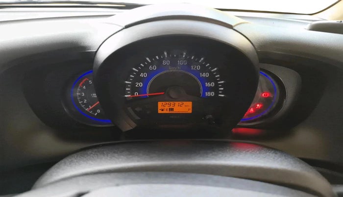 2014 Honda Mobilio 1.5L I-DTEC V, Diesel, Manual, 1,29,312 km, interior