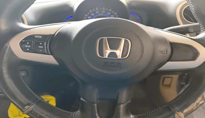 2014 Honda Mobilio 1.5L I-DTEC V, Diesel, Manual, 1,29,312 km, interior