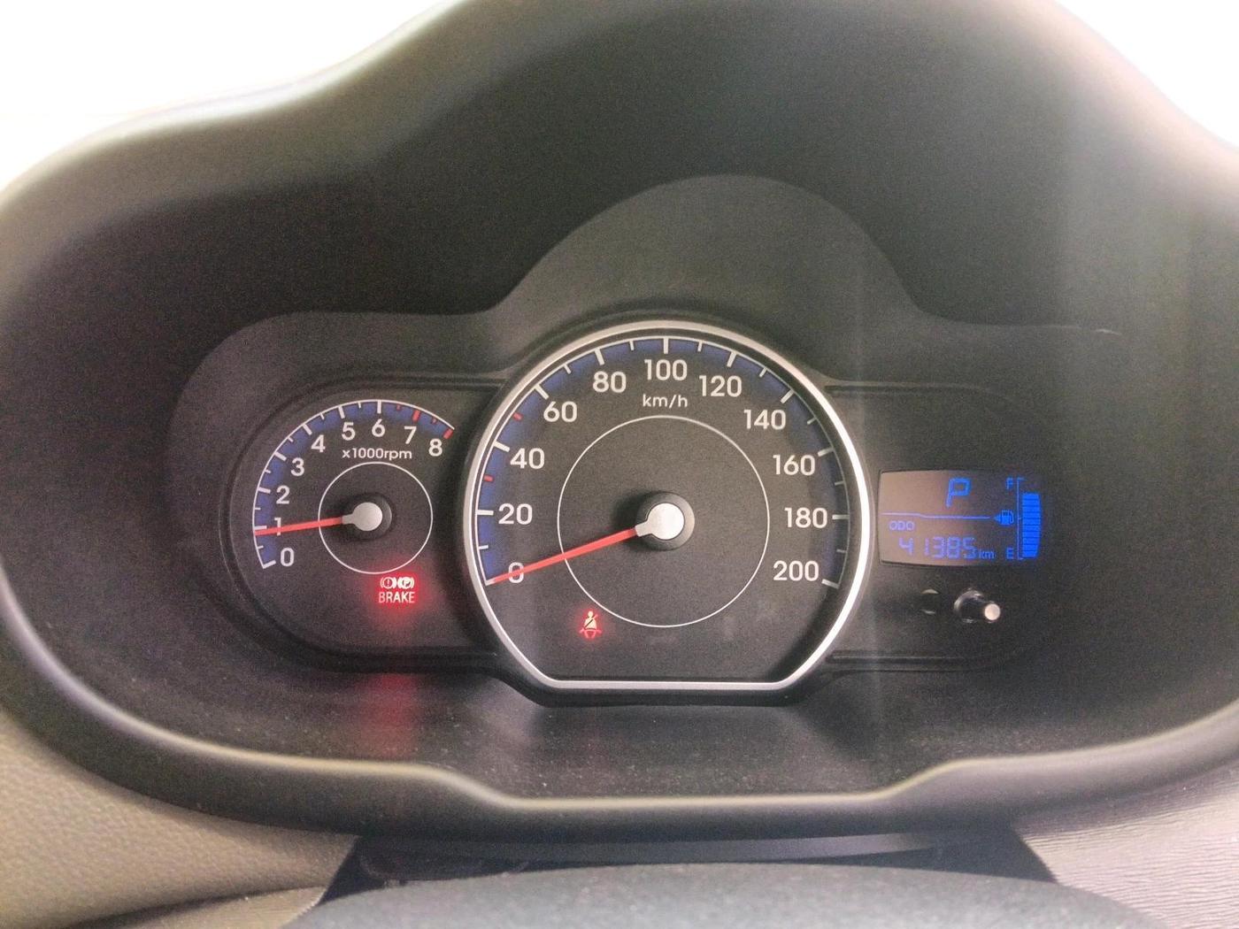 2011 Hyundai i10 SPORTZ 1.2 AT, Petrol, Automatic, 41,385 km, interior