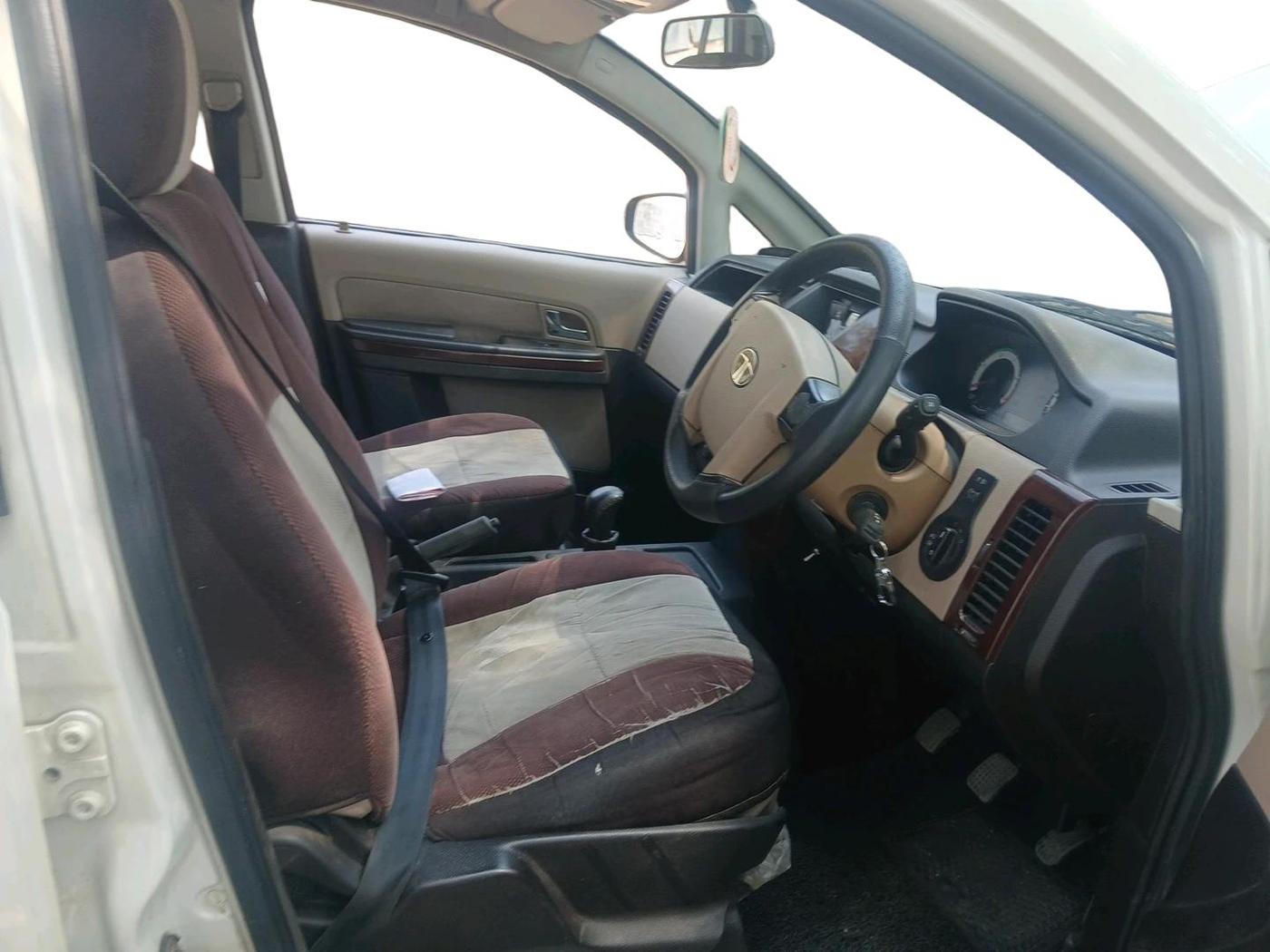 2013 Tata Aria PURE 4X2, Diesel, Manual, 53,086 km, interior
