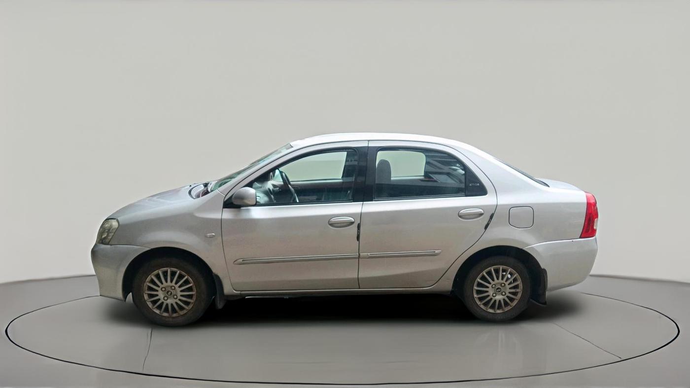 2011 Toyota Etios G, CNG, Manual, 2,36,380 km, exterior