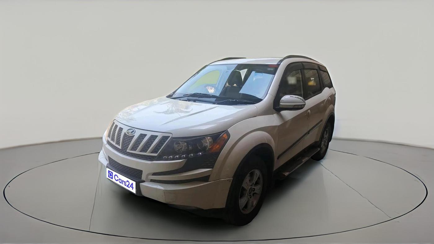2013 Mahindra XUV500 W8, Diesel, Manual, 1,28,423 km, exterior