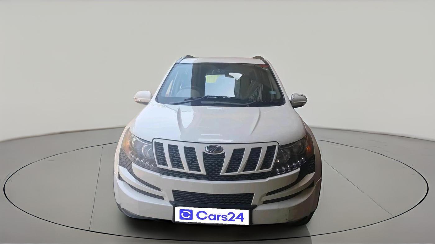 2013 Mahindra XUV500 W8, Diesel, Manual, 1,28,423 km, exterior