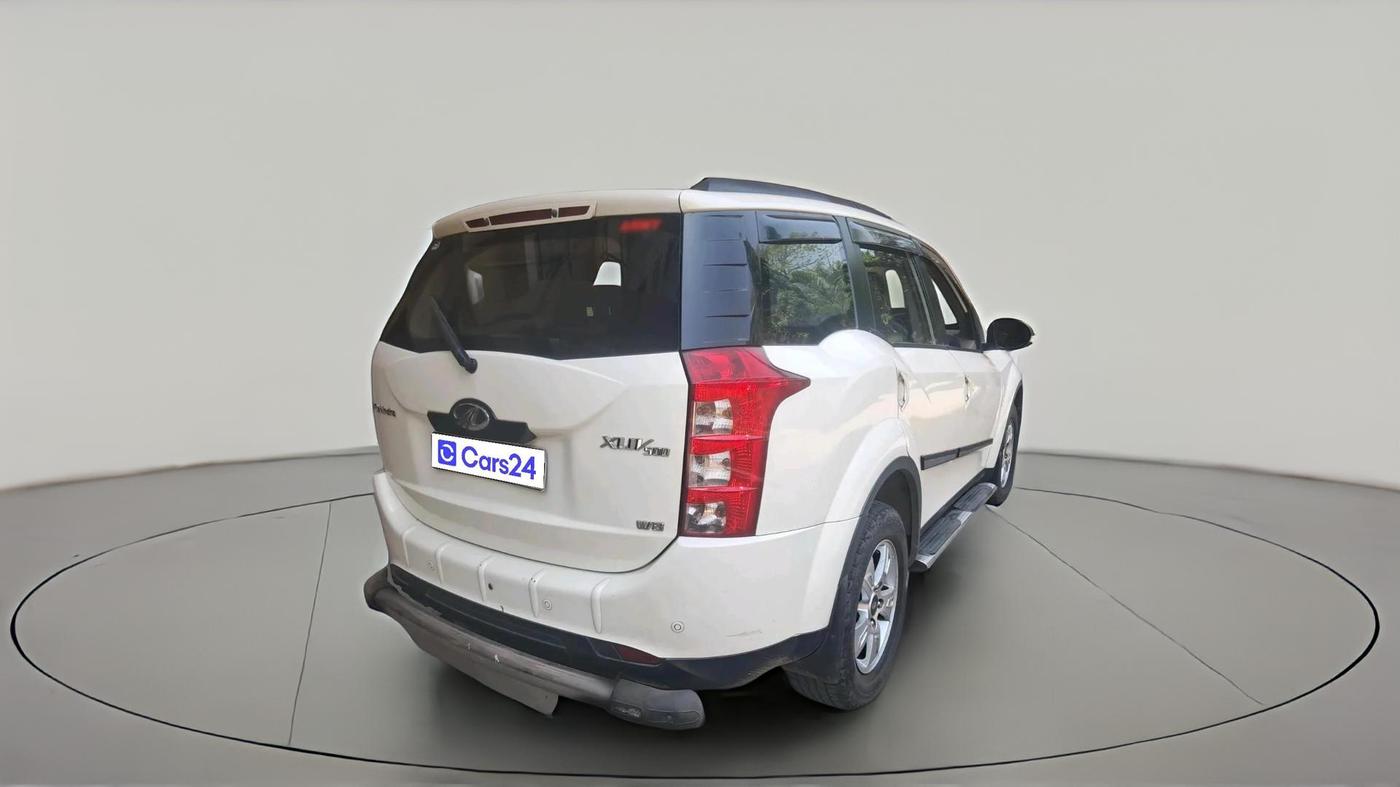2013 Mahindra XUV500 W8, Diesel, Manual, 1,28,423 km, exterior