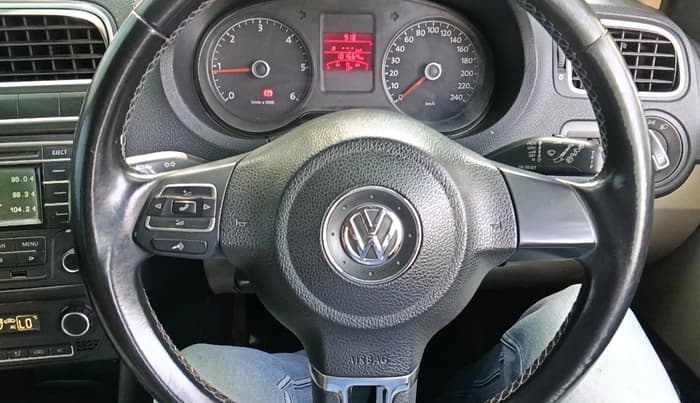 2013 Volkswagen Polo HIGHLINE DIESEL, Diesel, Manual, 1,01,665 km, interior
