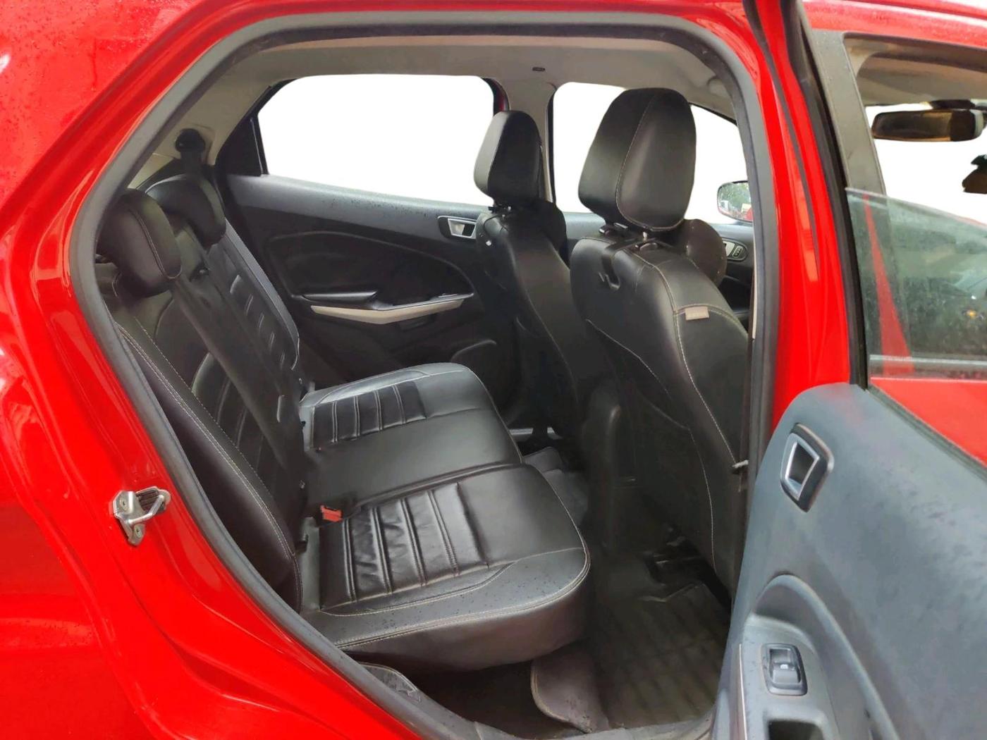 2017 Ford Ecosport TITANIUM + 1.5L DIESEL, Diesel, Manual, 1,30,782 km, interior