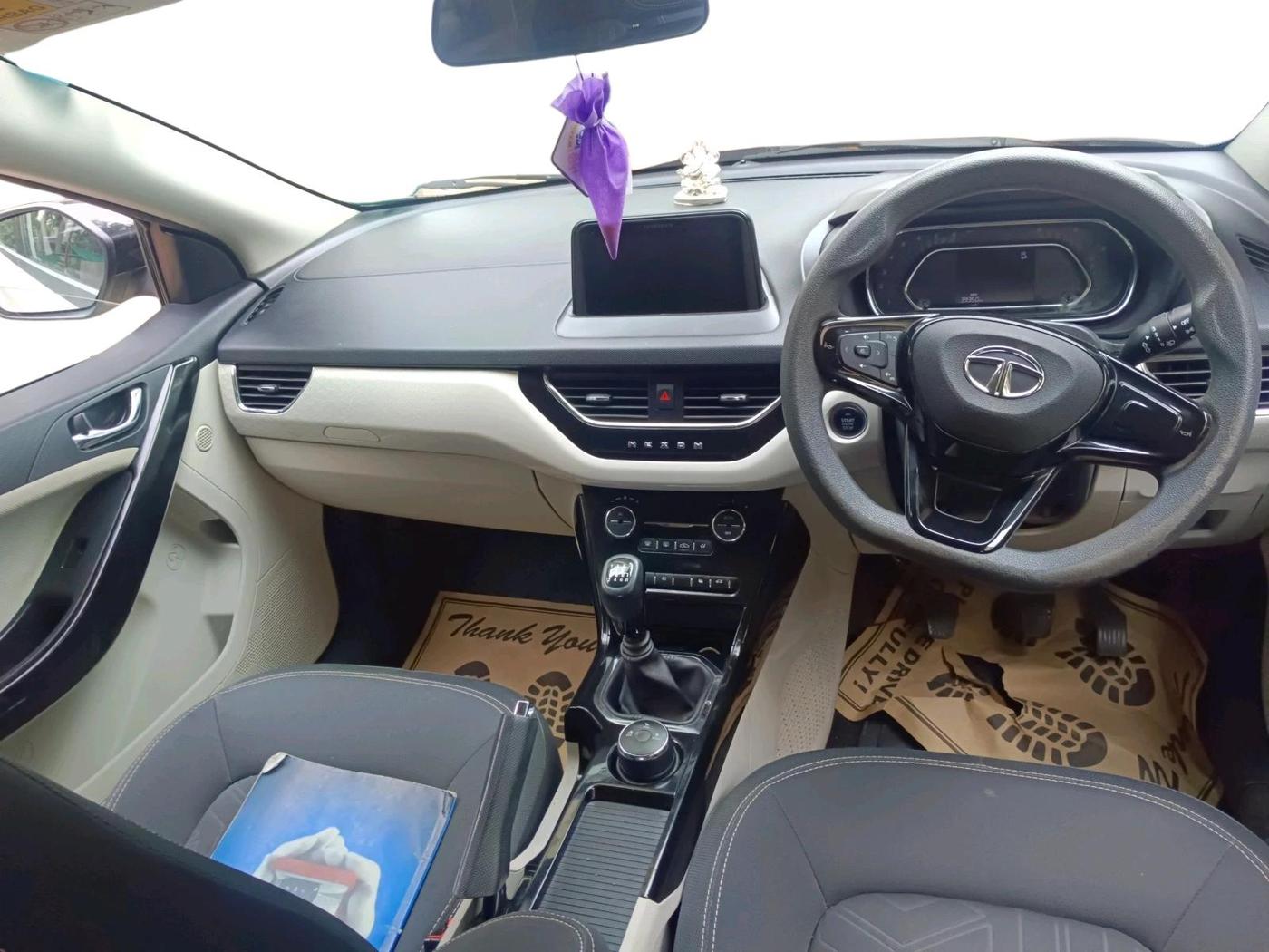 2022 Tata NEXON XZ PLUS PETROL DUAL TONE, Petrol, Manual, 39,350 km, interior