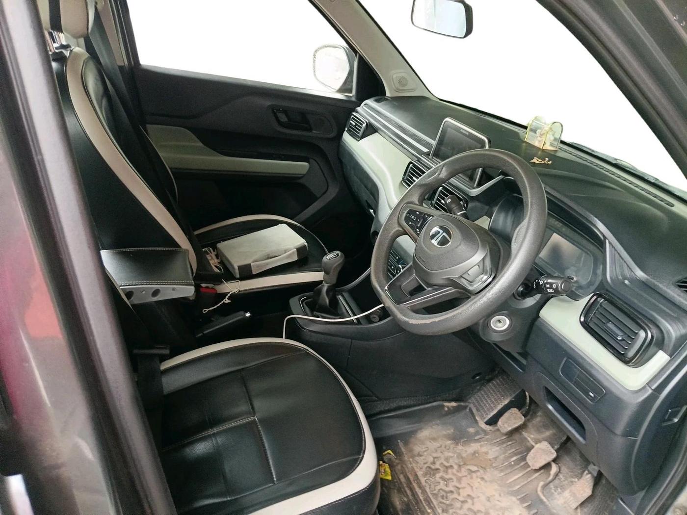 2024 Tata PUNCH ADVENTURE MT CNG , CNG, Manual, 39,803 km, interior