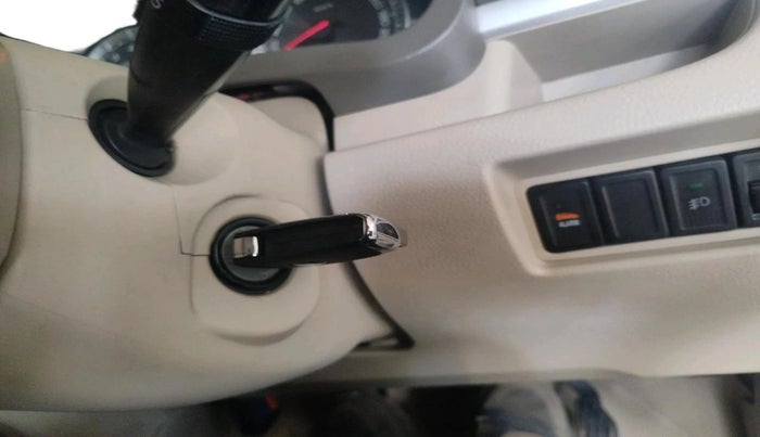 2014 Maruti Ertiga ZXI, Petrol, Manual, 1,56,097 km, interior