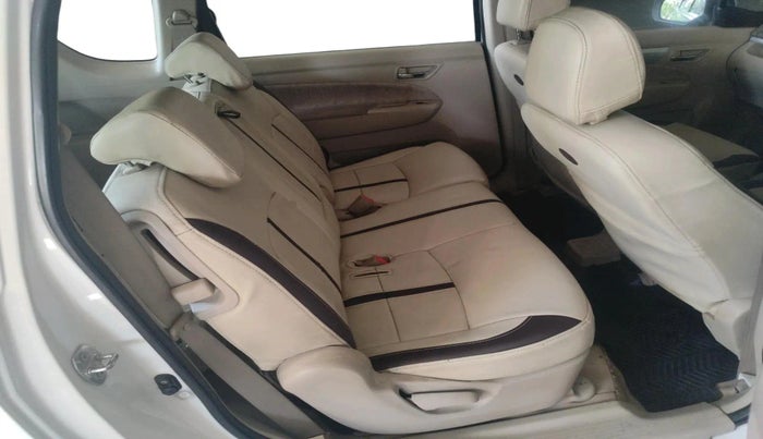 2014 Maruti Ertiga ZXI, Petrol, Manual, 1,56,097 km, interior