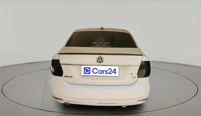 2015 Volkswagen Vento HIGHLINE 1.5 AT, Diesel, Automatic, 1,76,434 km, exterior